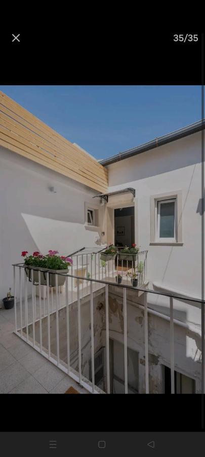 Dimora Isonzo Apartment Syracuse Bagian luar foto